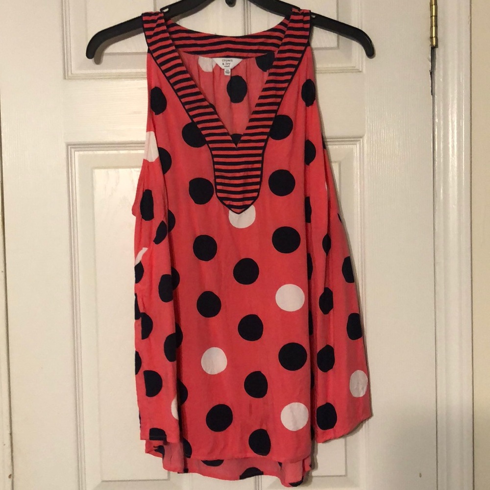 Crown & Ivy top size 3X